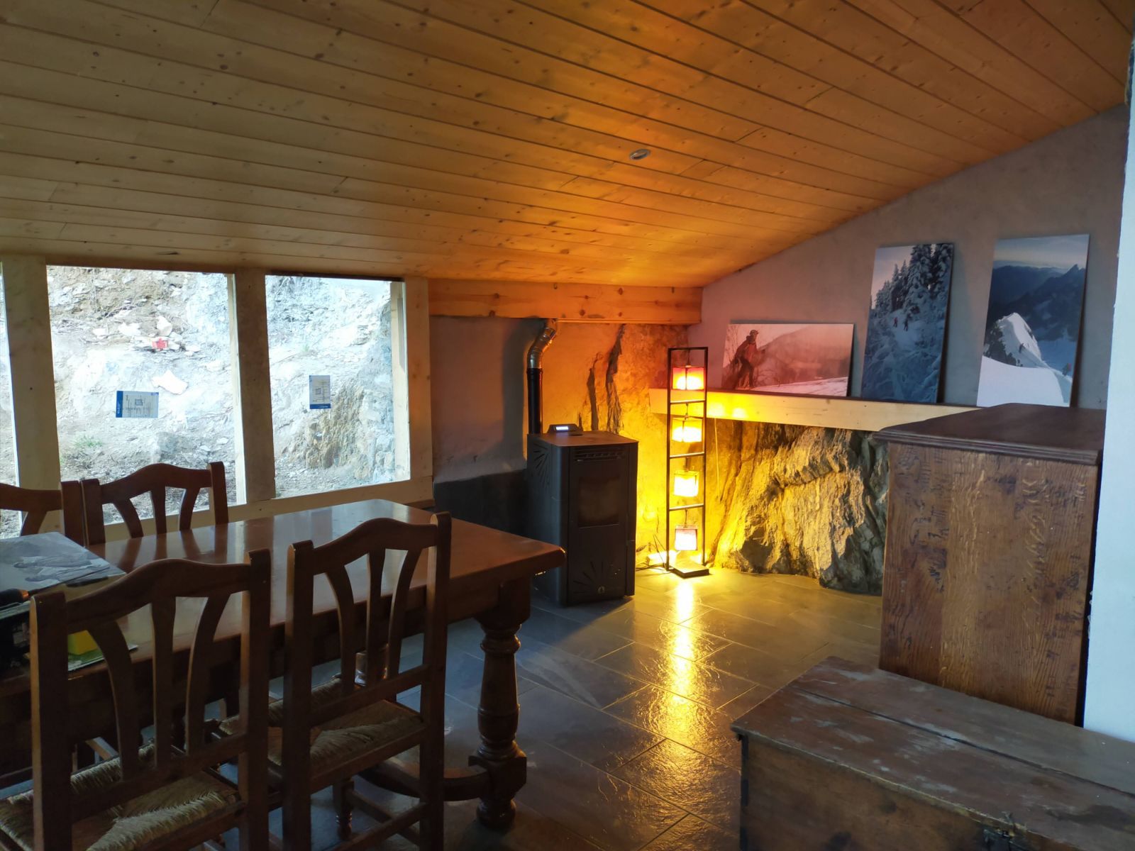 Borda Cremat · Dining area